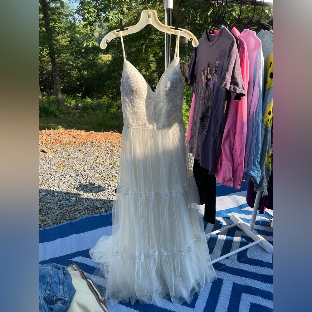 Wedding dress